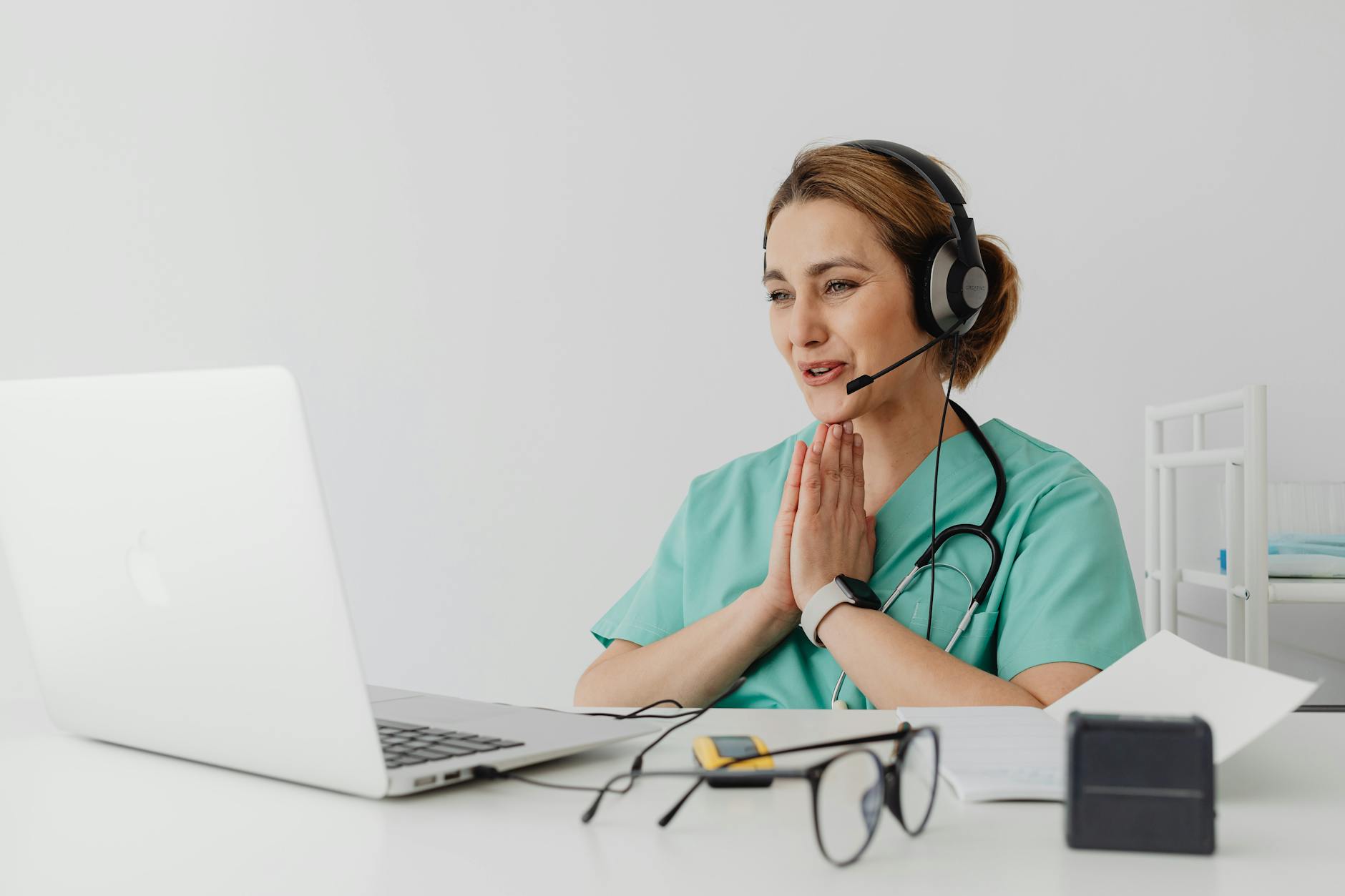 Tráfego Pago para Médicos: Estratégias para Aumentar Sua Autoridade e Pacientes